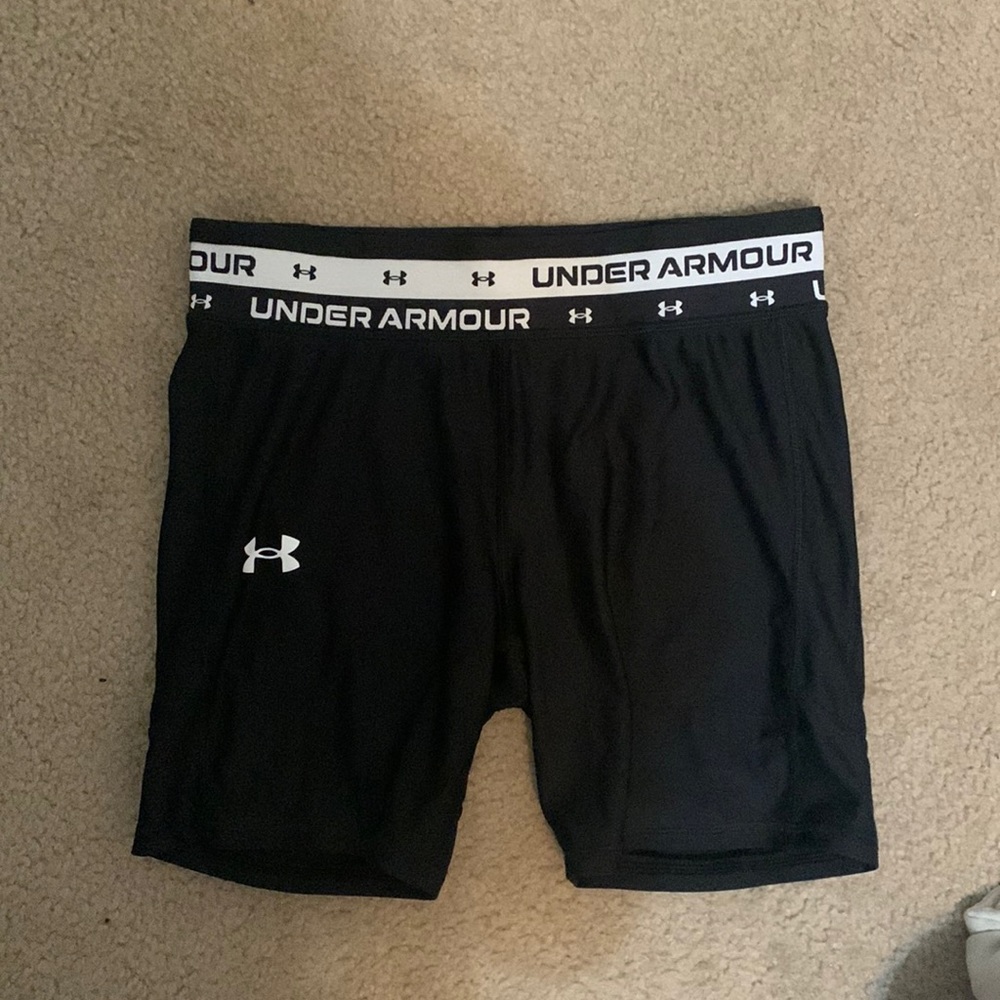 Under armour , 4 inch spandex